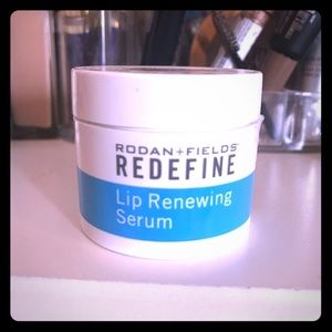 Rodan and fields lip renewing